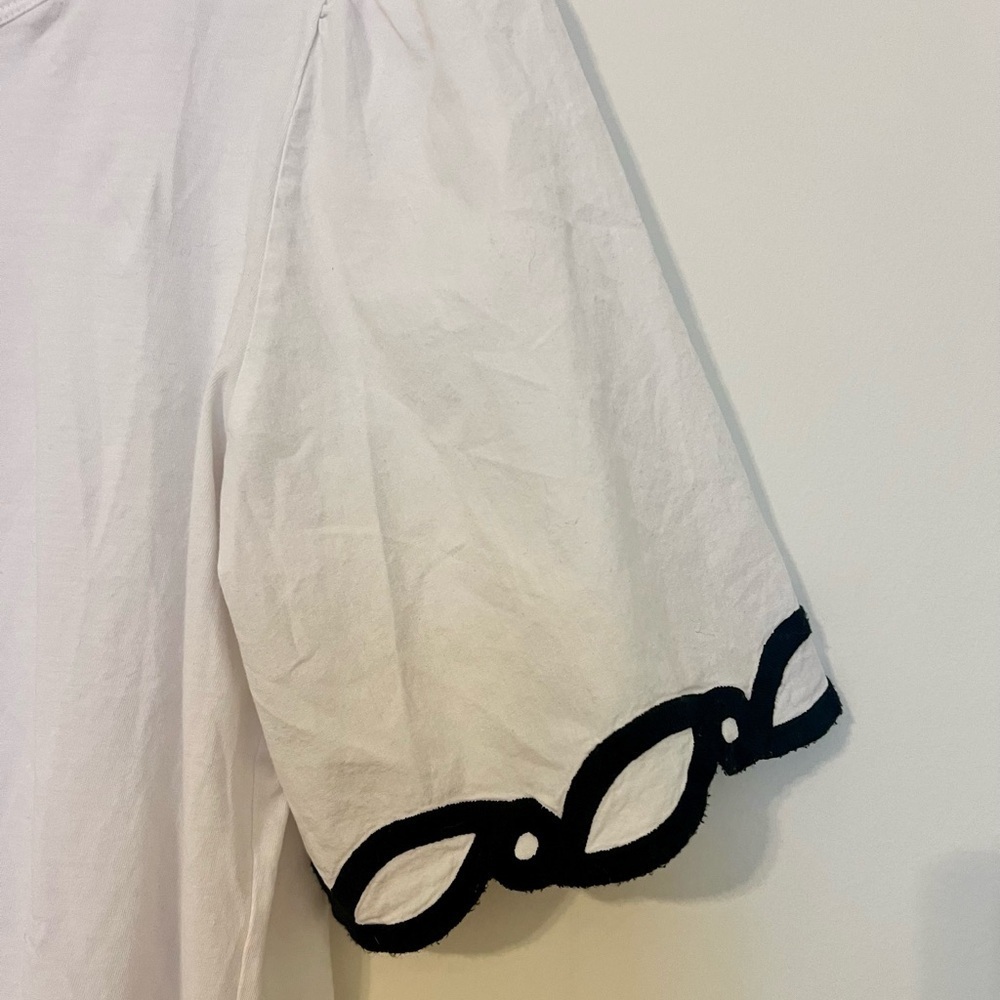 2/$30 Banana Republic- White Blouse Black Trim Wide Sleeve Top | XS - Picture 4 of 7